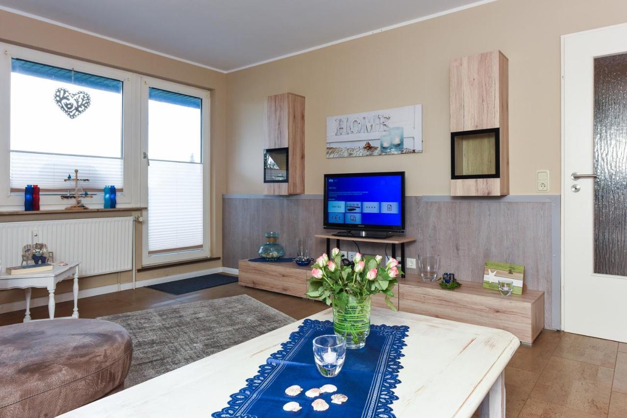 Ferienwohnung Haus Heimathafen Esens Luaran gambar