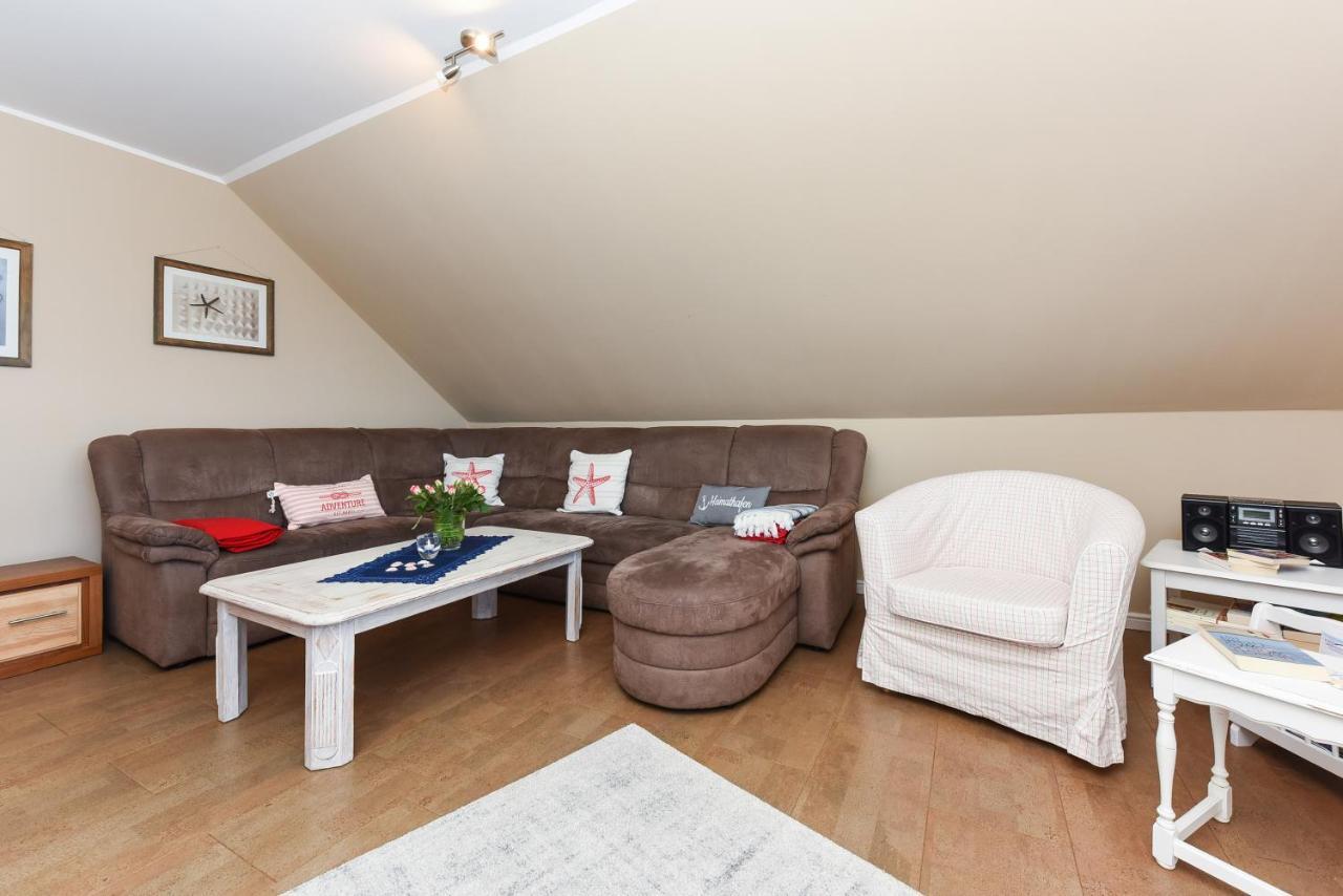 Ferienwohnung Haus Heimathafen Esens Luaran gambar