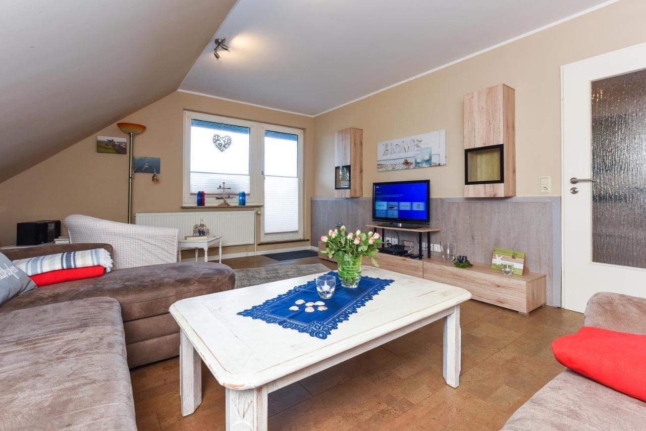 Ferienwohnung Haus Heimathafen Esens Luaran gambar