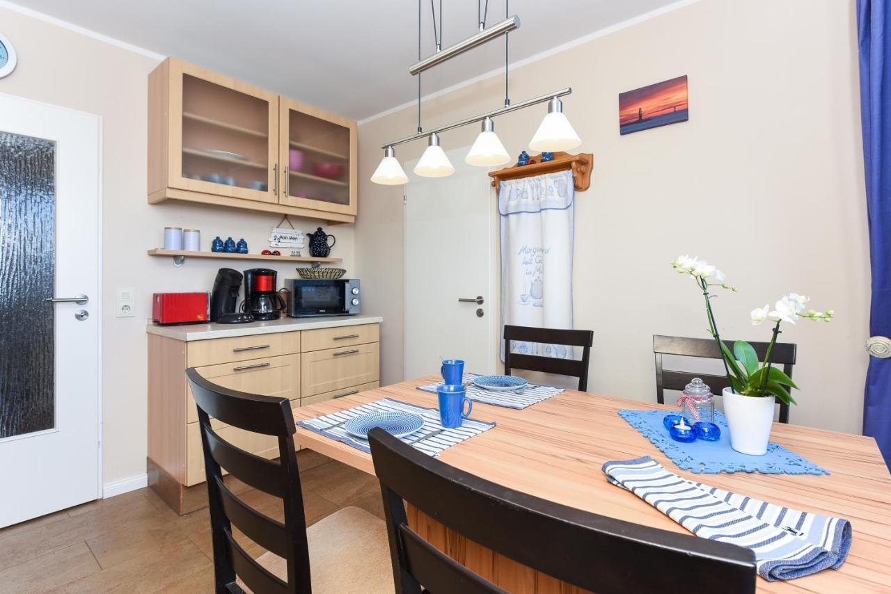 Ferienwohnung Haus Heimathafen Esens Luaran gambar