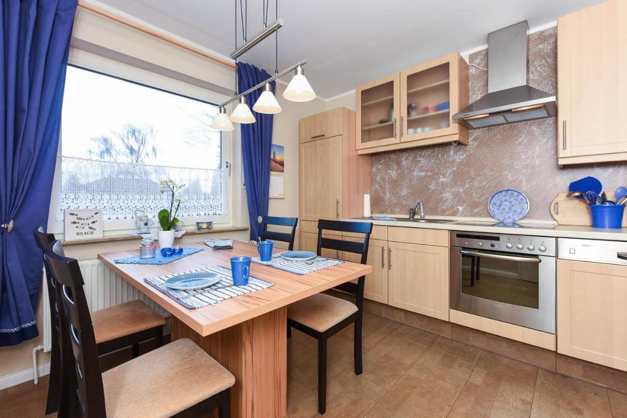 Ferienwohnung Haus Heimathafen Esens Luaran gambar