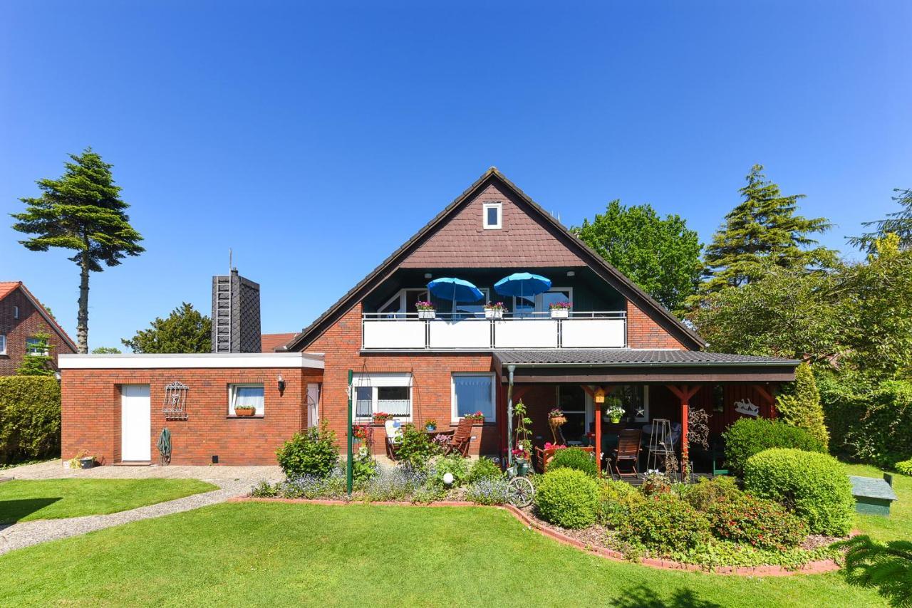 Ferienwohnung Haus Heimathafen Esens Luaran gambar